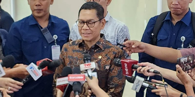 DPR Akan Tindak Lanjuti Putusan MK Hapus <i>Presidential Threshold</i> Usai Reses