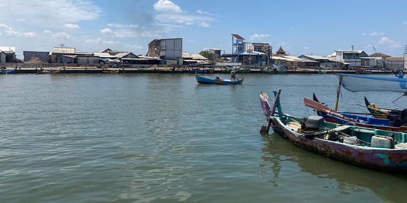 Oligarki Berulah, Masyarakat Pesisir Kehilangan Ruang Hidup