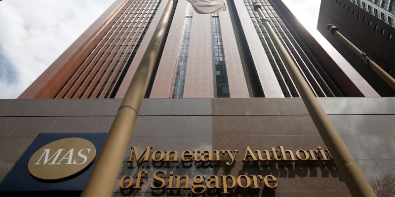 Bank Sentral Singapura Longgarkan Kebijakan Moneter Pertama Sejak 2020