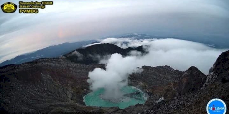 Gunung Dempo Naik Status Waspada