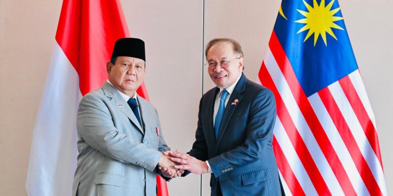 Di Hadapan Prabowo dan PM Malaysia, Axiata-Sinar Mas Teken Dua Kerja Sama Teknologi