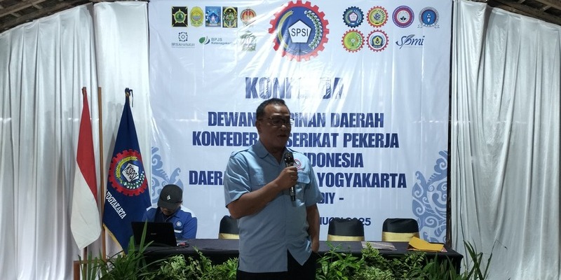 Jumhur Hidayat Sebut Pemerintah Sekarang Pro Buruh