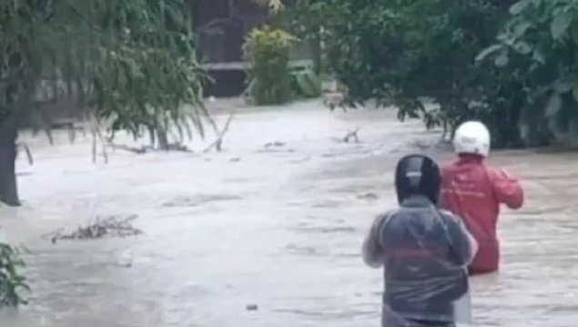 Puluhan Rumah di Madiun Terendam Banjir Kiriman