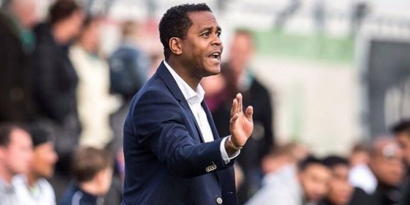 Patrick Kluivert Meragukan