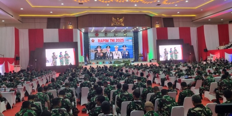 Panglima dan Tiga Kepala Staf Hadiri Rapim TNI 2025