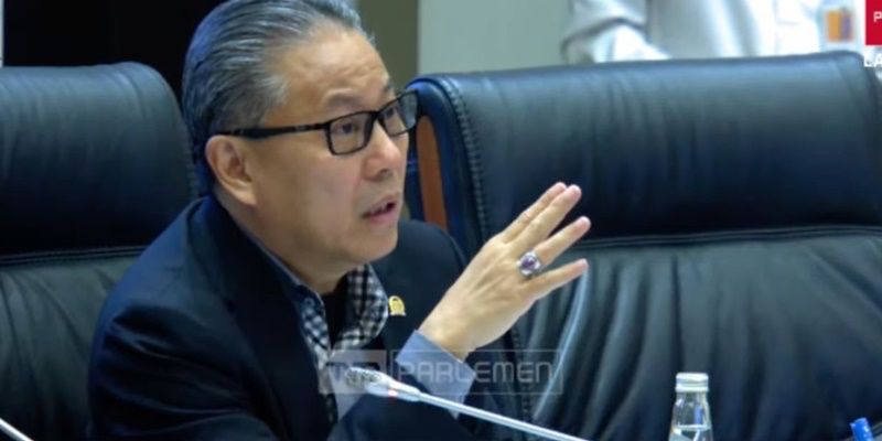 Empat Catatan Kritis Komisi XI terhadap PPN 12 Persen