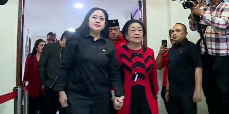 Hadiri HUT ke-52 PDIP, Puan Maharani Gandeng Tangan Megawati