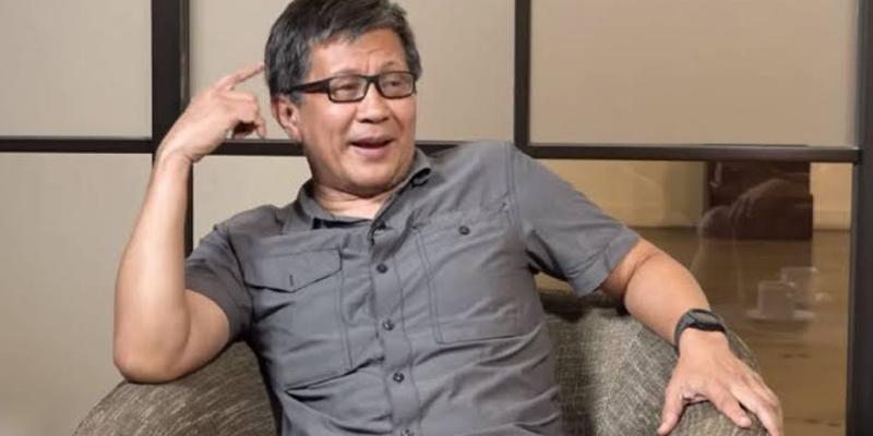 Rocky Gerung Usul Emak-emak Ambil Alih Peran Distribusi MBG