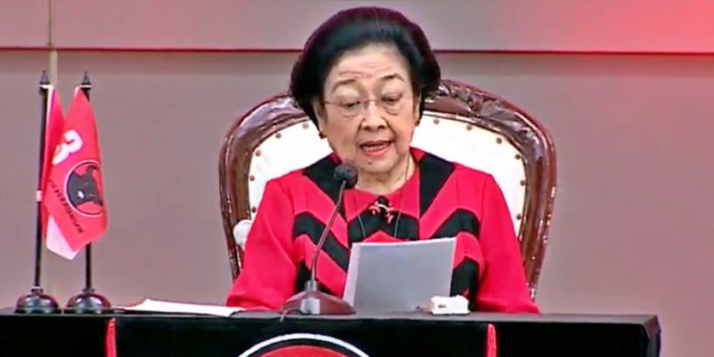 Sambil Menangis, Megawati Ucapkan Terima Kasih ke MPR dan Presiden Prabowo