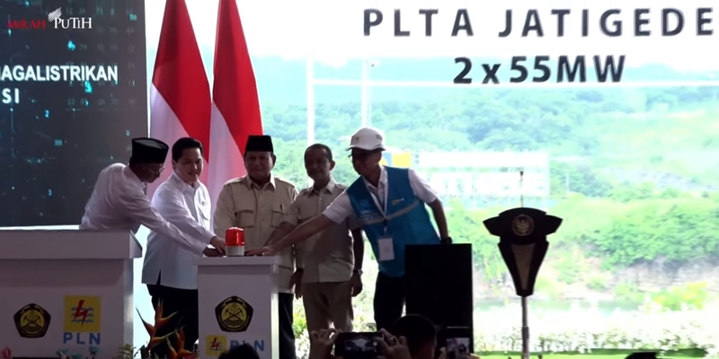 Percepat Transisi Energi, Prabowo Luncurkan 37 Mega Proyek Listrik