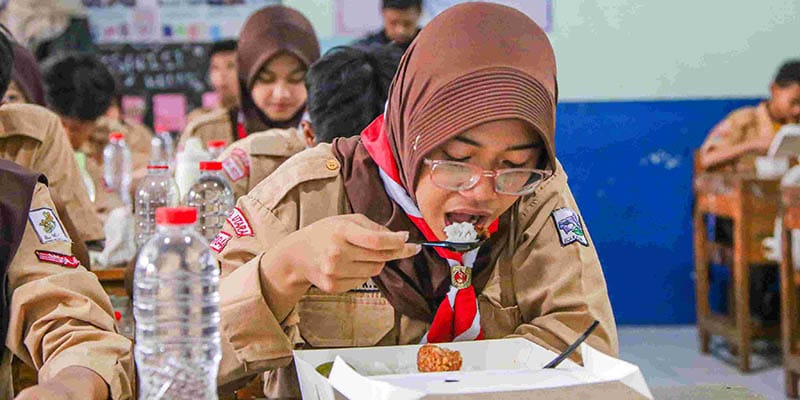 Kalori dan Gizi Cukup untuk Menu Hemat MBG Rp10 Ribu