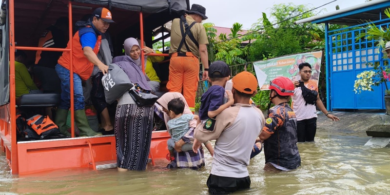 Bukan Hanya Jabodetabek, Berikut Beberapa Daerah yang Dilanda Banjir