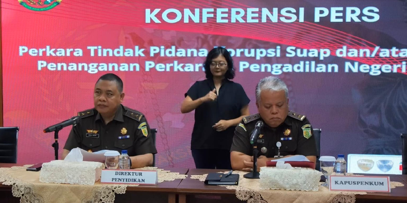 Kejagung Tetapkan Mantan Ketua PN Surabaya Jadi Tersangka Suap