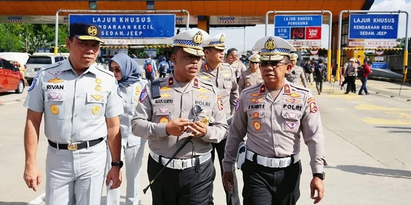 Polri Turunkan Tim TAA Dalami Sebab Kecelakaan Truk Galon Aqua