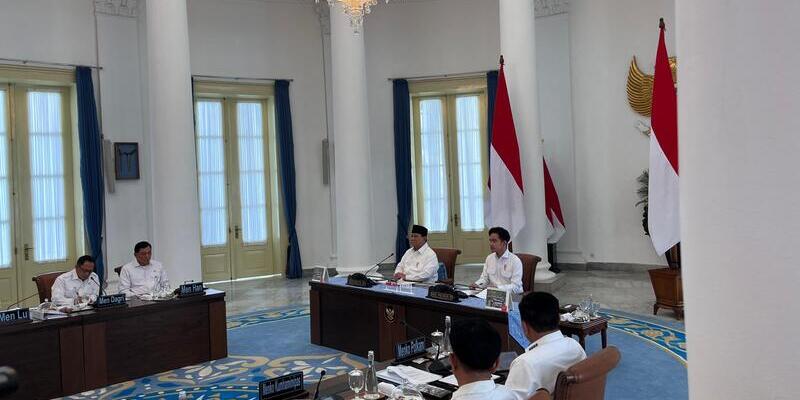 Pimpin Sidang Perdana DPN, Prabowo Tekankan Vitalnya Aspek Pertahanan Negara