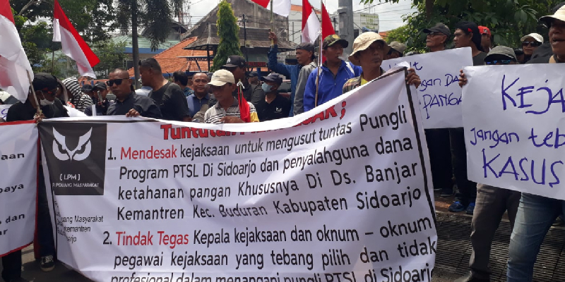 Warga Banjarkemantren Desak Kejari Sidoarjo Usut Kasus Pungli PTSL