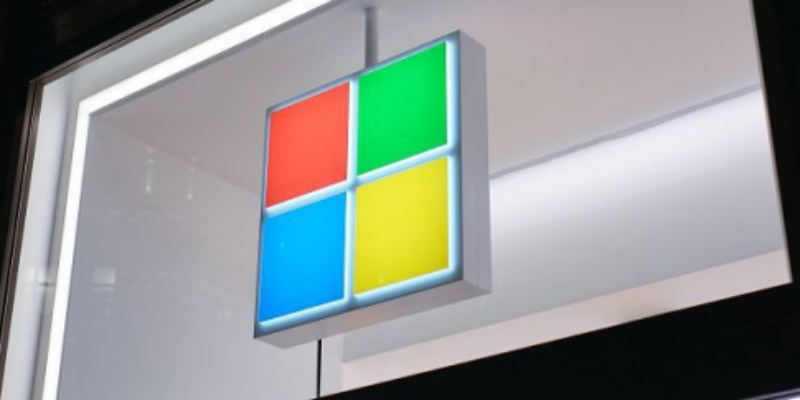 Microsoft Investasikan Rp11,4 Triliun untuk Keamanan Siber Polandia