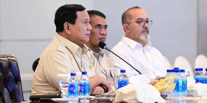 Demi Petani Sejahtera, Prabowo Siapkan PP Penyerapan Gabah Seharga Rp6.500