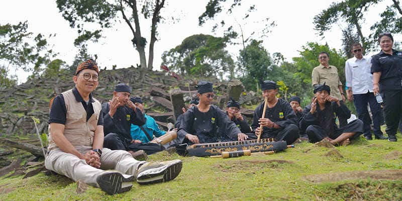 Gunung Padang Diduga Simpan Sejarah Belum Terungkap