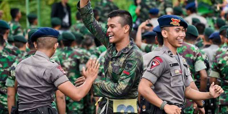 Amanat Reformasi, TNI-Polri Aktif Harus Mundur Saat Masuk Pemerintahan