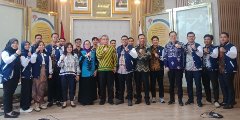 Songsong Ekonomi Biru, Kemenpora Kukuhkan Maritim Muda Nusantara