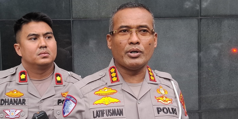 Polisi Bolehkan Pengendara Lewat Bahu Jalan Tol Dalkot