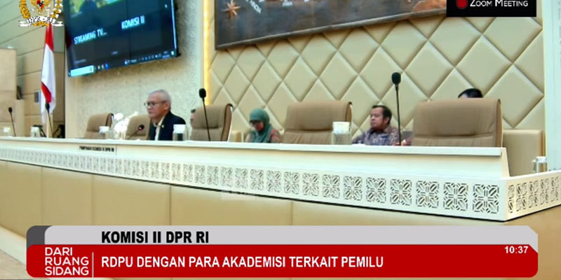 Komisi II DPR Rapat dengan Sejumlah Pakar, Minta Masukan Perbaikan Hukum Pemilu dan Pilkada