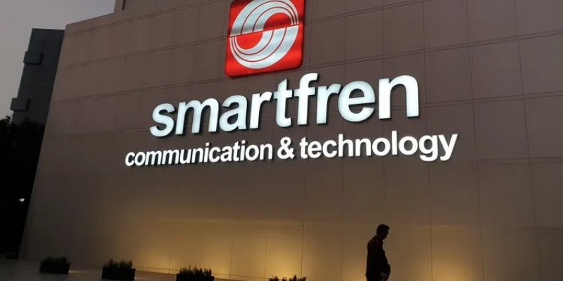 Bengkak, Smartfren Rugi Hingga Rp1,29 Triliun di 2024