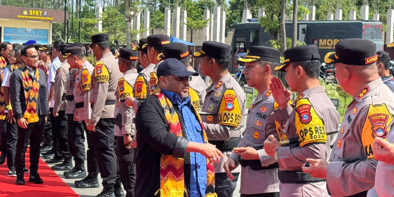 Komisi III DPR Minta Layanan SIM dan SKCK Tetap Buka di Hari Minggu