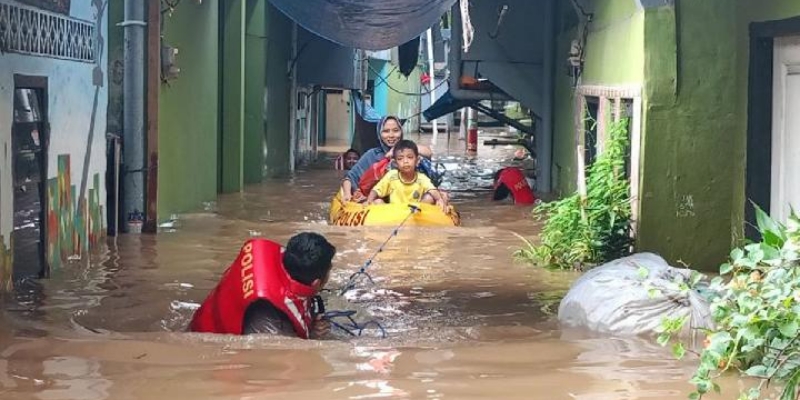 Presiden Prabowo Harus Pimpin Langsung Penanganan Banjir Jabodetabek