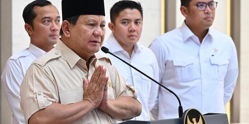 Prabowo Resmikan Kawasan Ekonomi Khusus Industropolis Batang Hari Ini