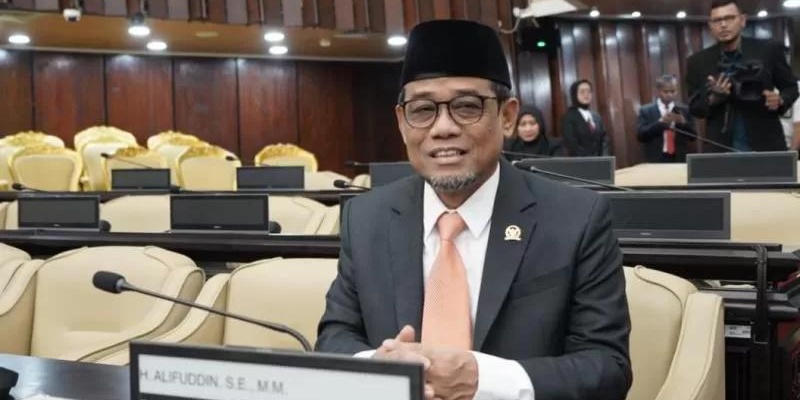 Komisi IX DPR Desak Kemenkes Evaluasi Pembayaran THR Nakes 30 Persen