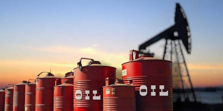 Trump Tekan Venezuela, Harga Minyak Naik Tipis