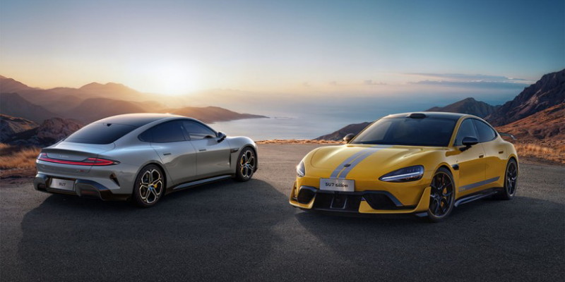 Xiaomi Berhasil Jual 200.000 Sedan SU7 dalam Setahun