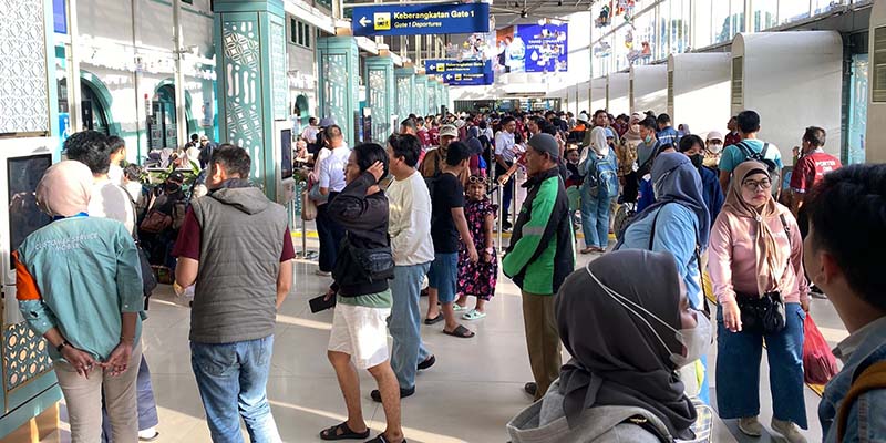KAI Imbau Pemudik dari Stasiun Senen Pantau Waktu Keberangkatan