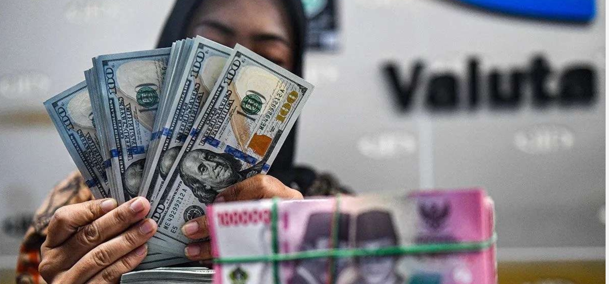 Iran Lawan Keras Trump, Dolar AS Surut di Rp16.420