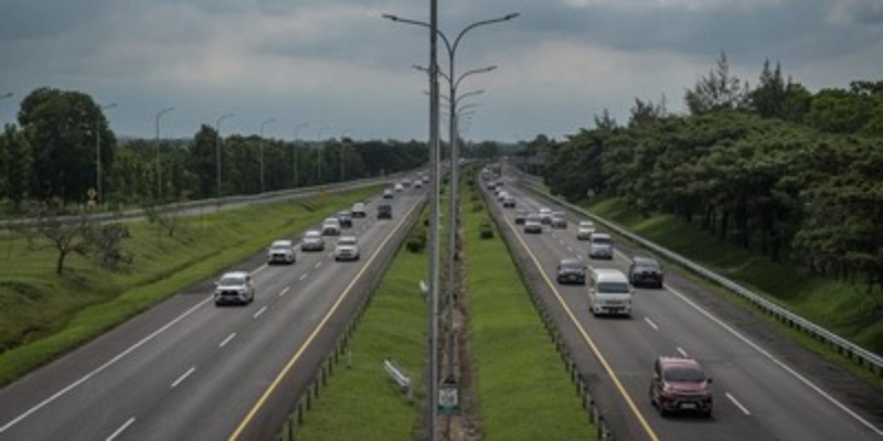 <i>One Way</i> Tol Japek-Kalikangkung Resmi Ditutup