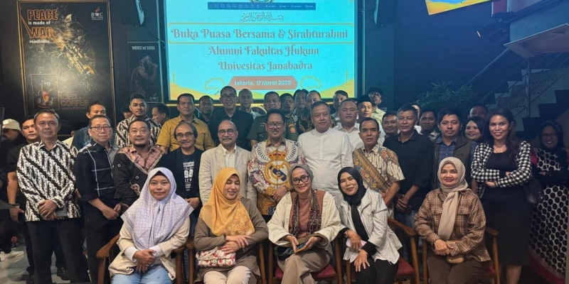 Alumni FH UJB Gelar Bukber Perkuat Silaturahmi