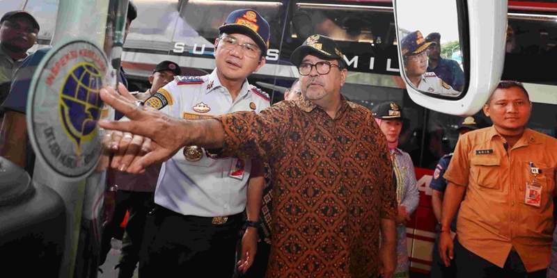 Rano Karno Lega Tak Ada Pungli di Terminal Pulogebang