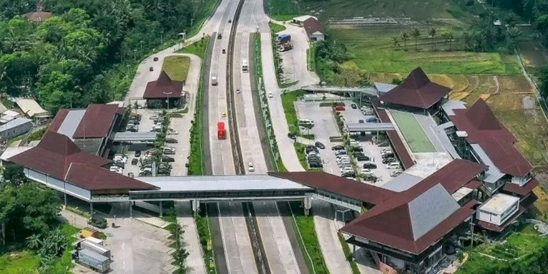 Rest Area Pendopo KM 456 Bikin Mudik Makin Nyaman