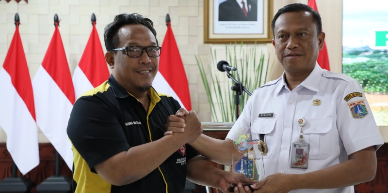 Walikota Jaksel Terima Rekan Indonesia Award