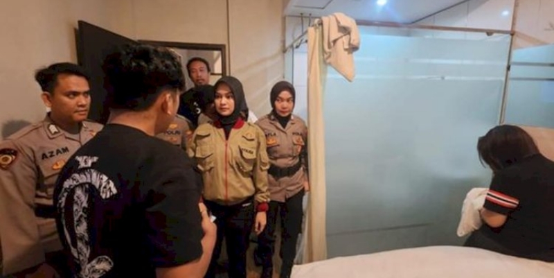 Razia Hotel, Polisi Amankan Puluhan Pasangan Tak Resmi