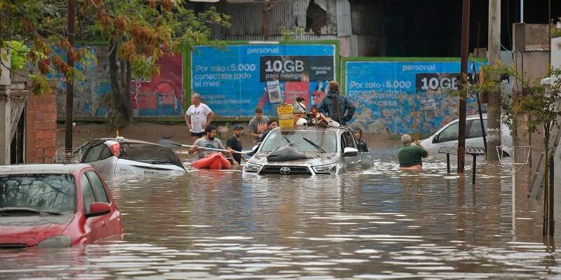 Argentina Dilanda Banjir Bandang, 10 Tewas dan 1.321 Dievakuasi