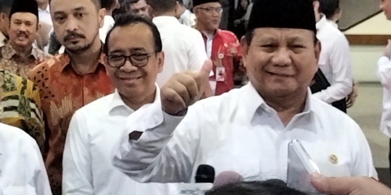 Pelantikan CASN Ditunda, Prabowo: Lagi Diurus Semuanya