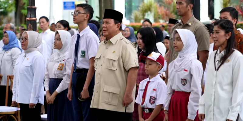 Prabowo Sahkan PP Tata Kelola Perlindungan Anak di Media Sosial