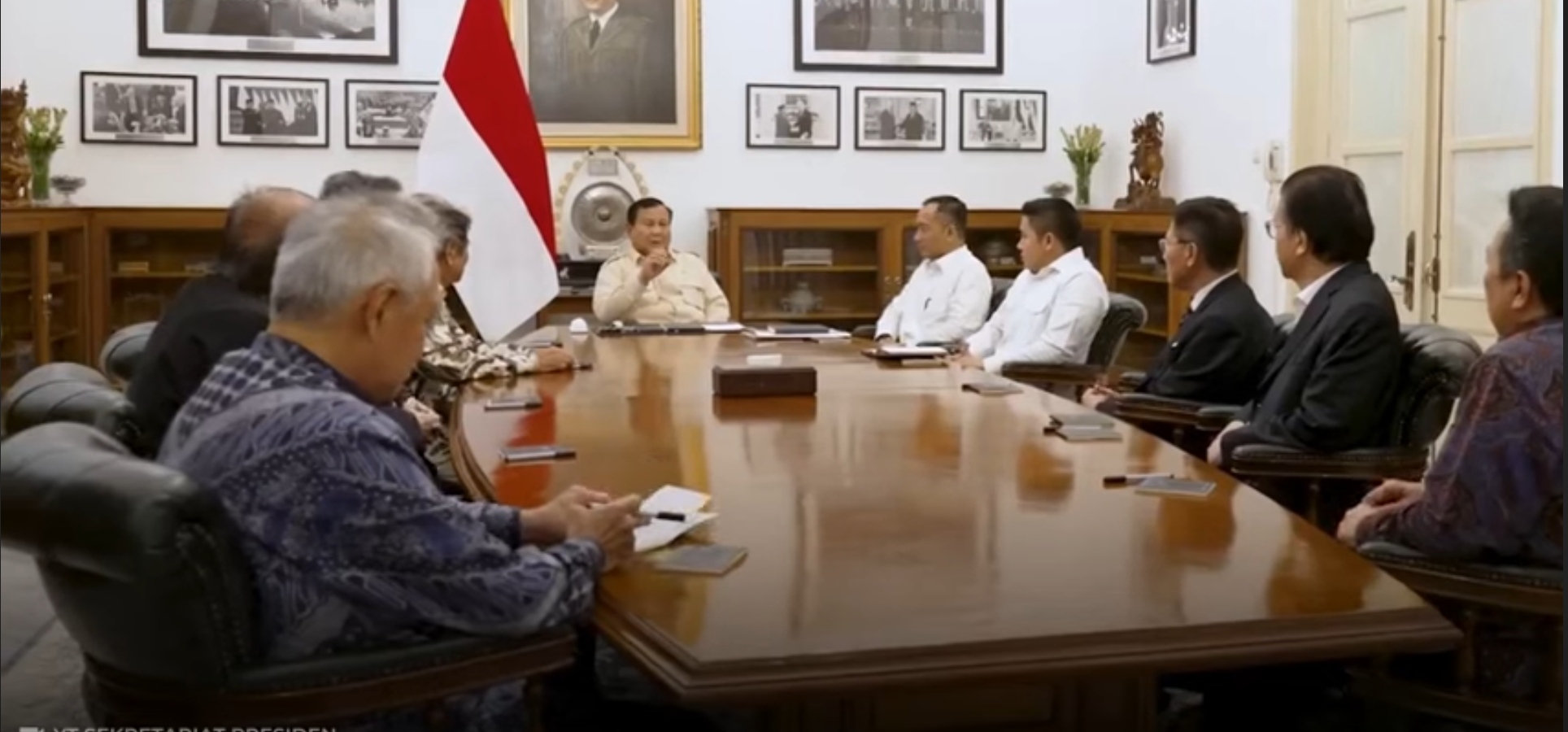 Prabowo Panggil Pengusaha Tajir ke Istana, IHSG Jawara Asia