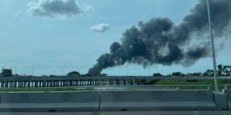 Operasional Bandara Soetta Tetap Normal Meski Ada Kepulan Asap