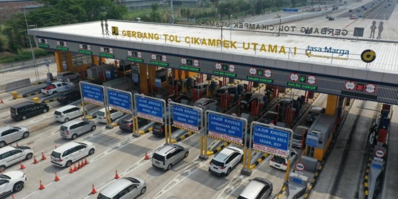 H-9 Lebaran: Volume Lalin di Gerbang Tol Cikampek Naik  23,13 Persen