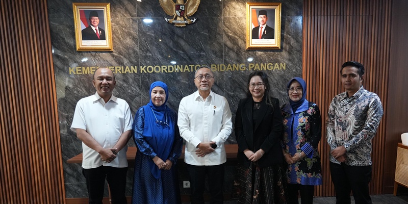 Terima Akumandiri, Menko Zulhas Dorong Penguatan Koperasi Desa