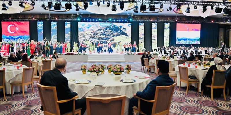 Lagu "Halo-Halo Bandung" Iringi Jamuan Makan Malam Megah Prabowo dan Erdogan di Ankara